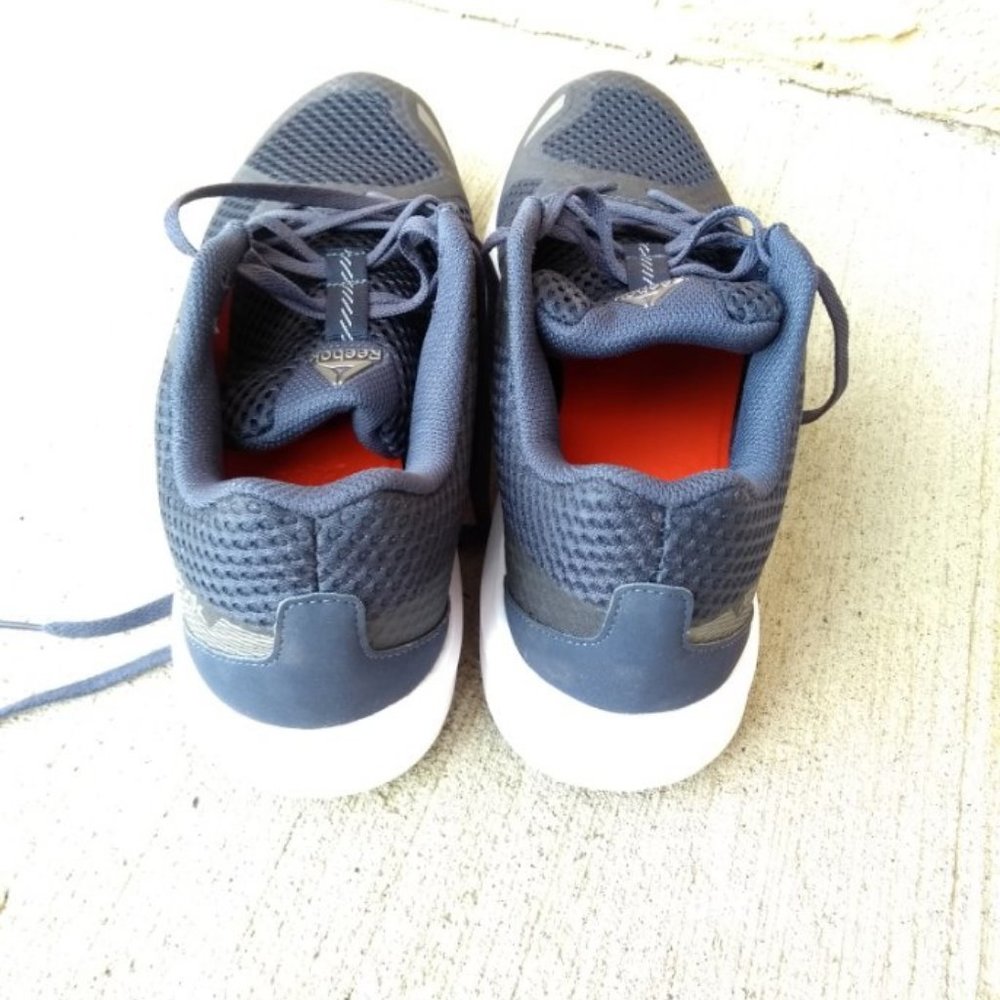 Men's Reebok Runners-Worn Once-Memory Tech -9 - Picture 3 of 7